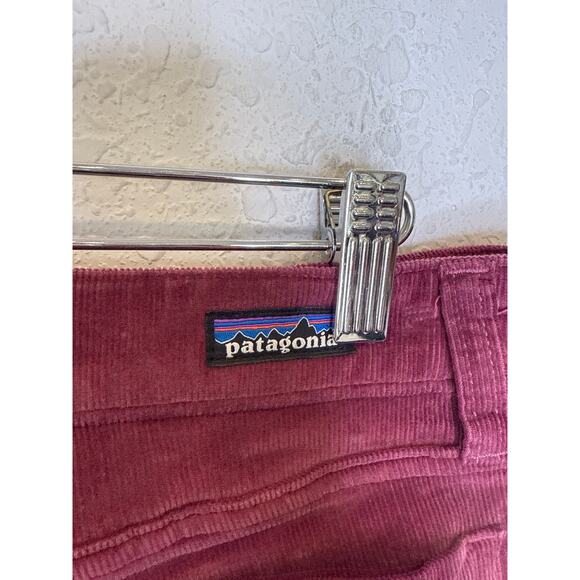 Patagonia Purple Fuschia Grand Pitch Corduroys EUC Sz 28 Pockets Organic Cotton - Picture 5 of 15